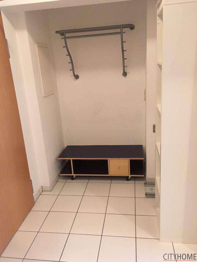 Waldstraße, großzügiges Apartment Garage auf Wunsch