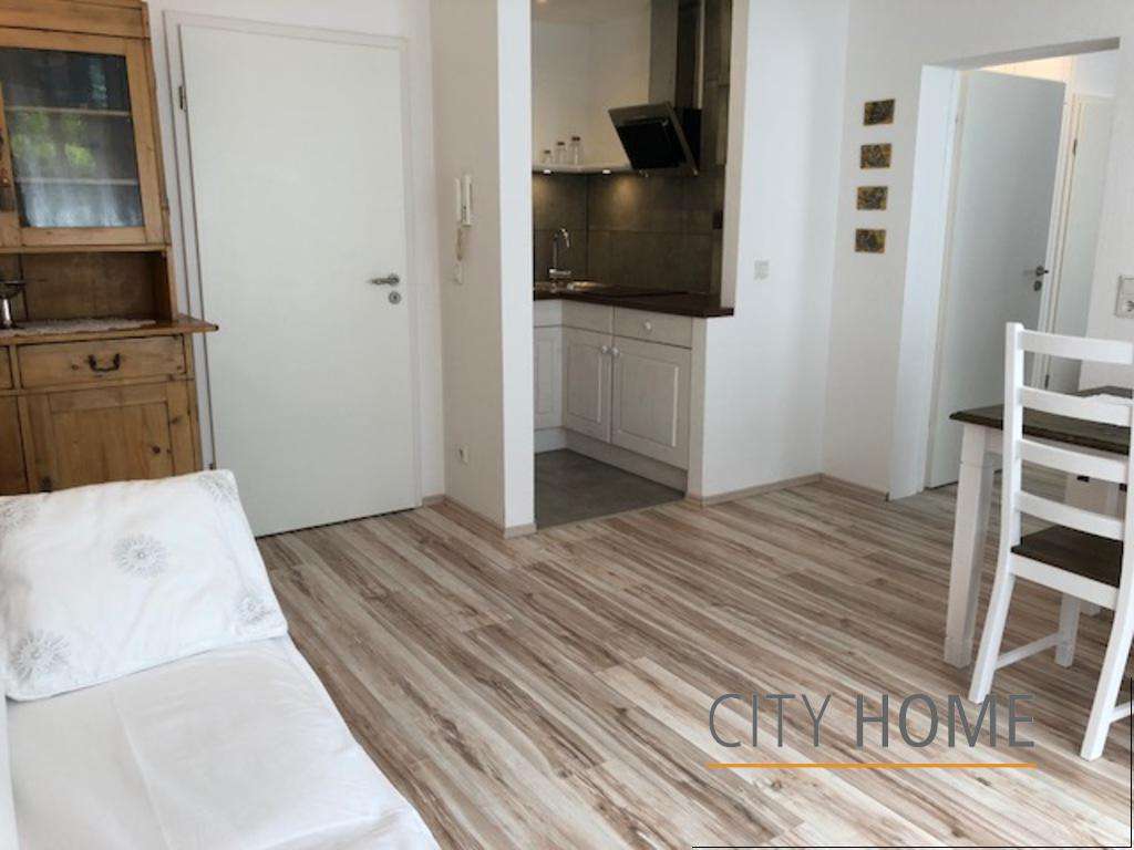 Viktoriastraße, klasse Lage nahe City u. Bahnhof, trotzdem ruhig