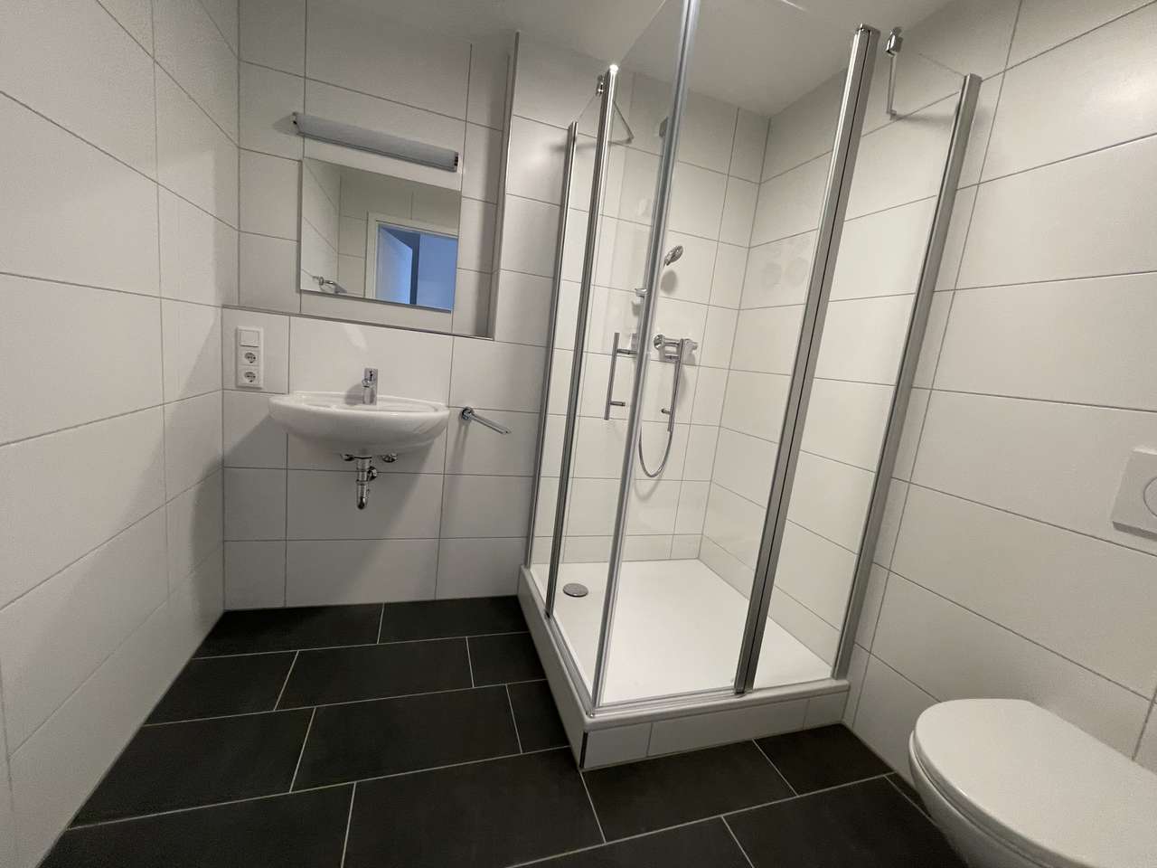 Klarastraße, ruhig und top modern, in der Innenstadt!