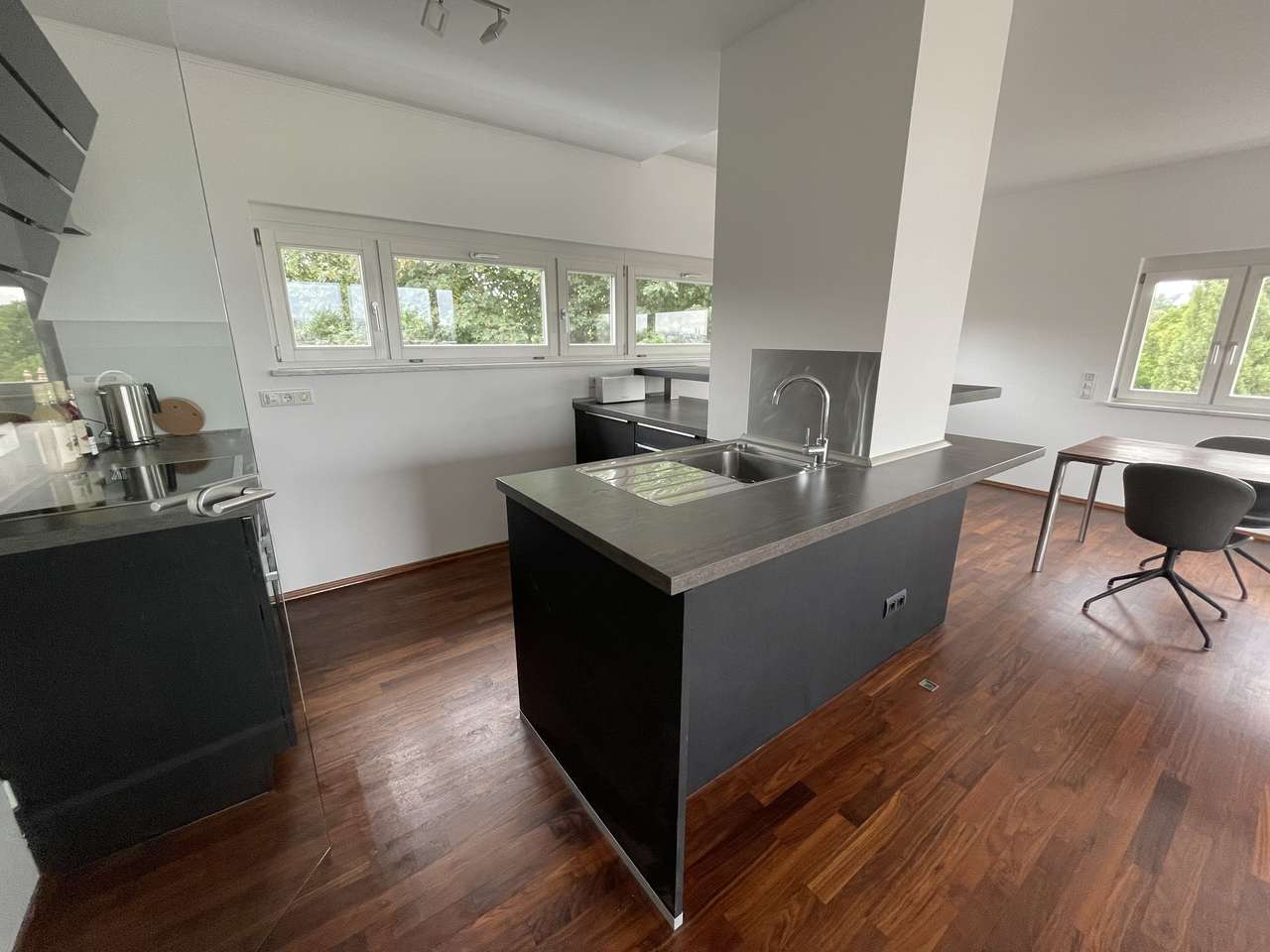 Richard Wagner Straße, echtes Penthaus mit großer Terrasse und Blick auf die City!