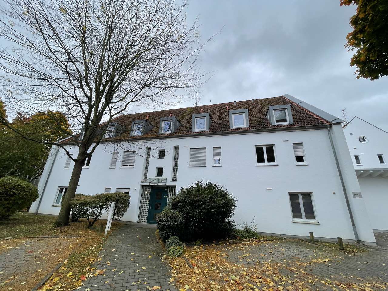 Dr. Karl Schramm Straße, viel Platz, viel Licht, Balkon, Parkplatz