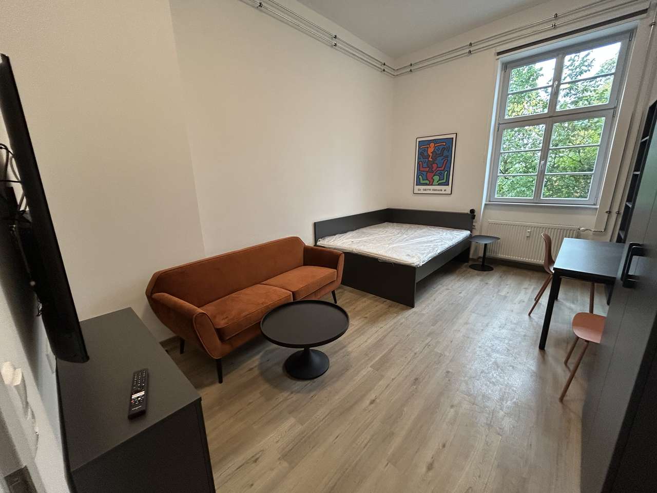 Mehrere großzügige Zimmer in super Verkehrsanbindung und hochwertig ausgestattet!