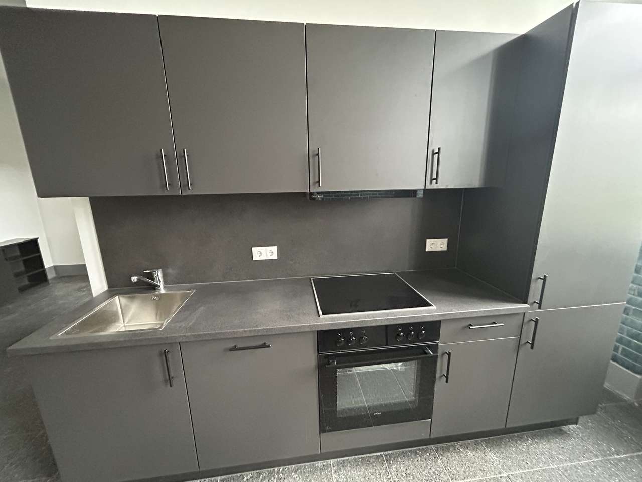 Mehrere großzügige Zimmer in super Verkehrsanbindung und hochwertig ausgestattet!