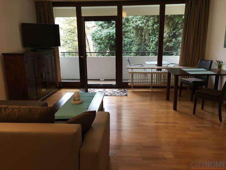 Mainz: Münsterstraße, in ruhiger Citylage mit Balkon 