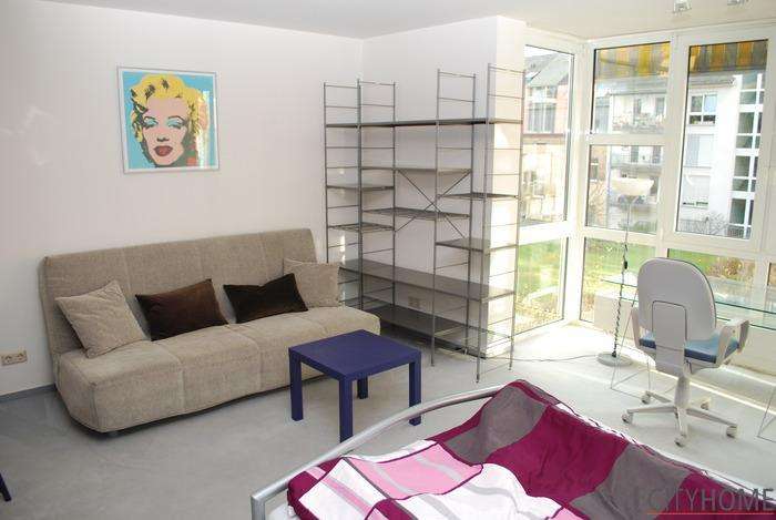 Wiesbaden: City-Home.de: Großzügiges, helles Apartment, Garage optional 