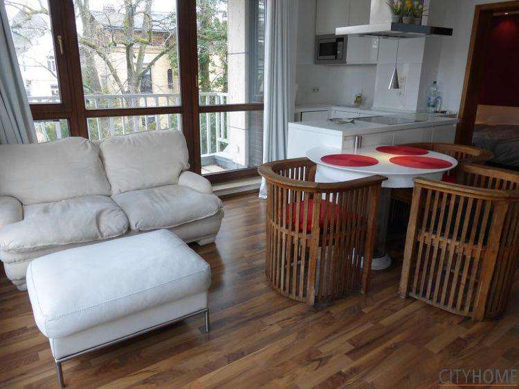 Wiesbaden: Bierstadter Straße, sehr schönes, großzügiges Apartment nahe Innenstadt 