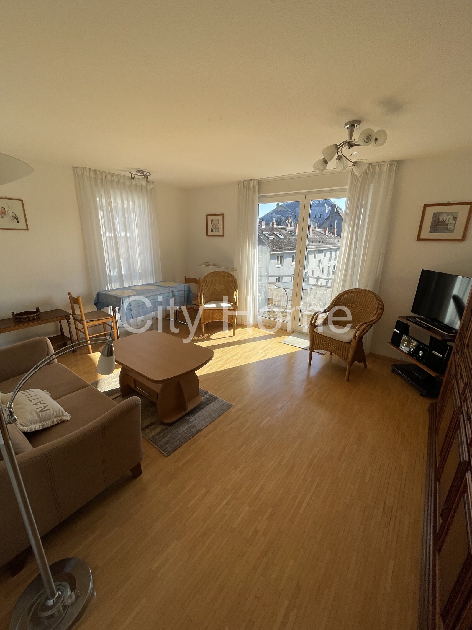 Mainz: Heugasse, in der City mit Garage, zur ruhigen Gebäuderückseite 