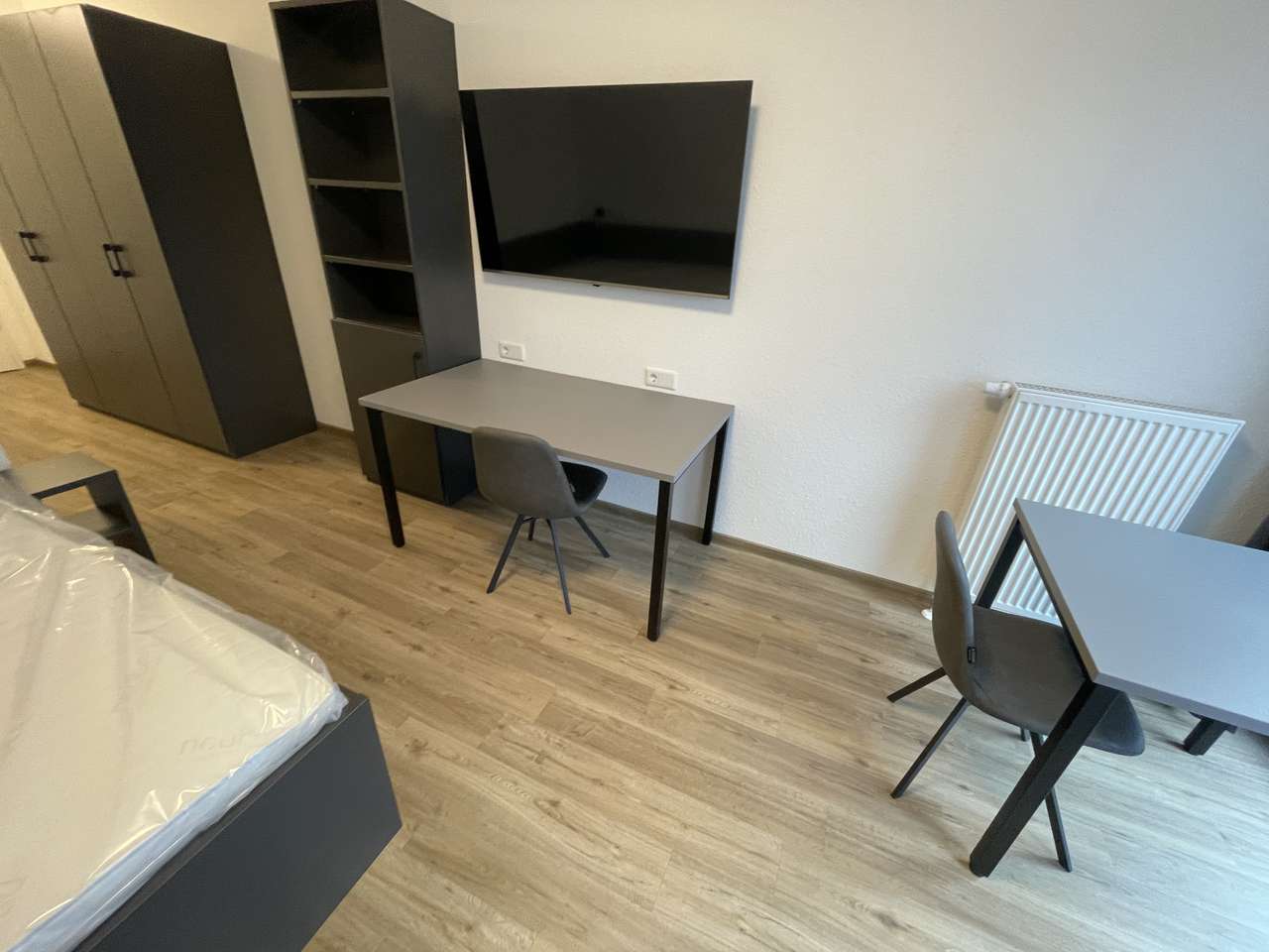 Kantstraße, Apartment in super Lage, direkt neben der UNI!