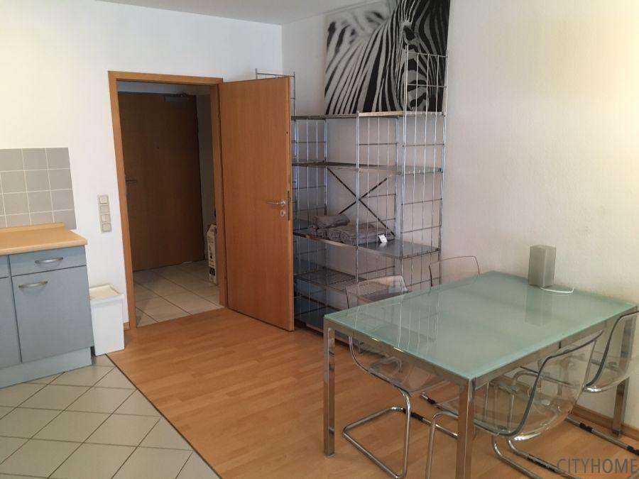 Waldstraße, großzügiges Apartment Garage auf Wunsch