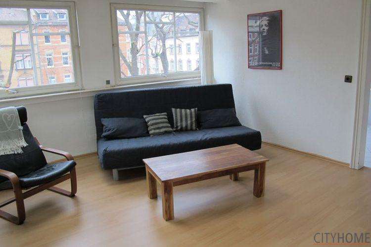 Mainz: Gartenfeldplatz, schöne Altbauwohnung in ruhiger Stadtlage 