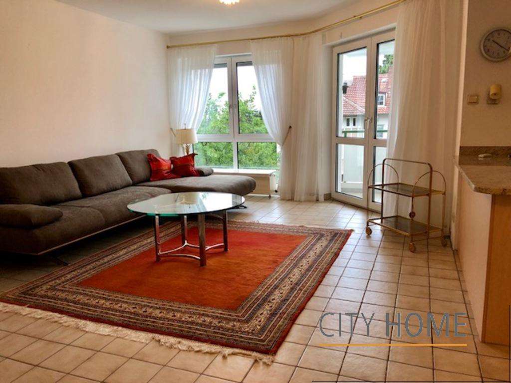 Wiesbaden: Weinbergstraße, mit Balkon und Terrasse, direkt am Neroberg 