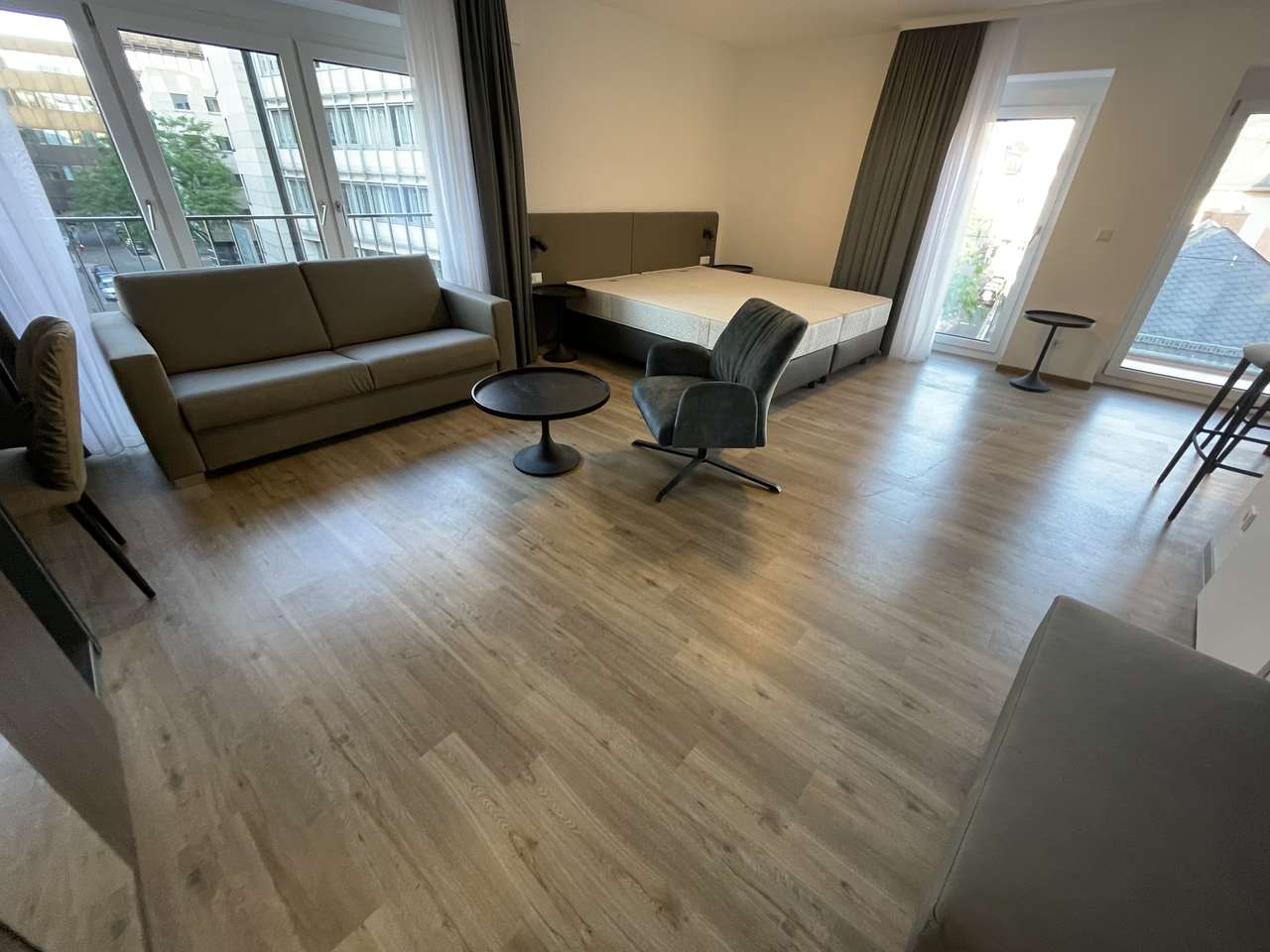 Mainz: Klarastraße, ruhig und top modern, in der Innenstadt! 