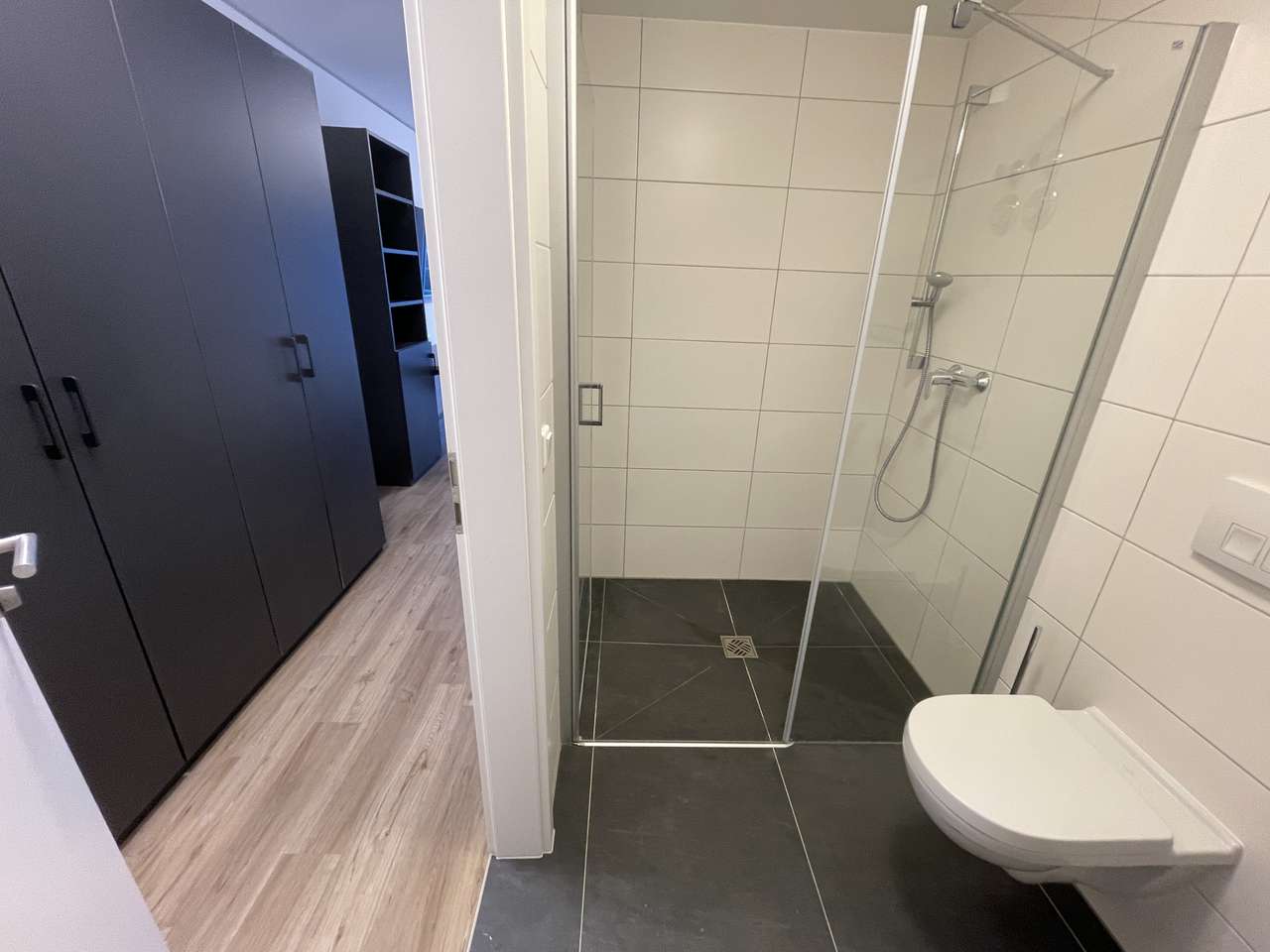 Kantstraße, Apartment in super Lage, direkt neben der UNI!