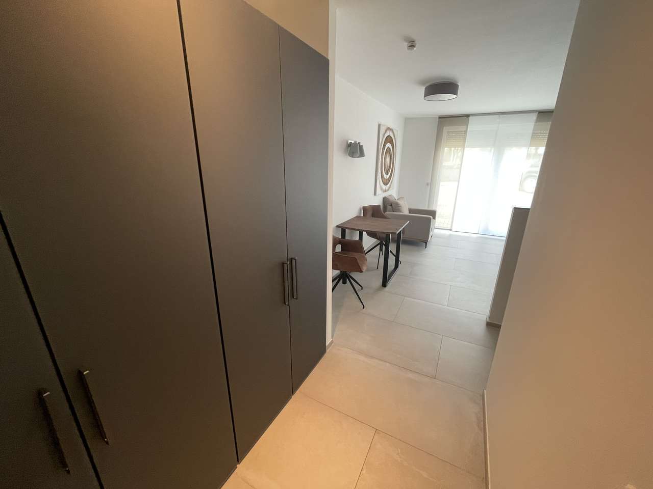 Wiesbaden: Stylishes Apartment, zwischen Mainz und Wiesbaden 