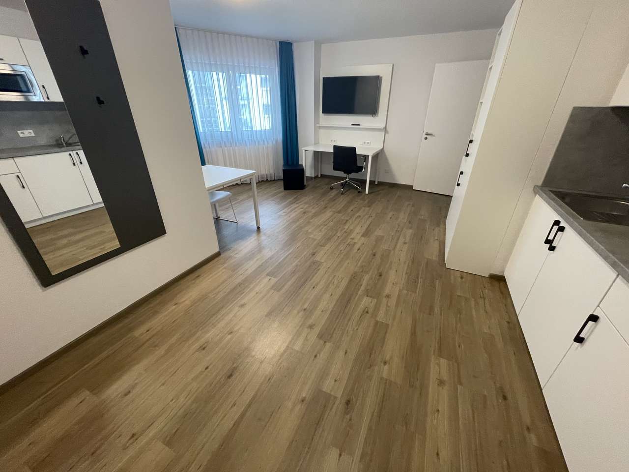 Mainz: Binger Straße, Apartment zwischen Bahnhof und City 