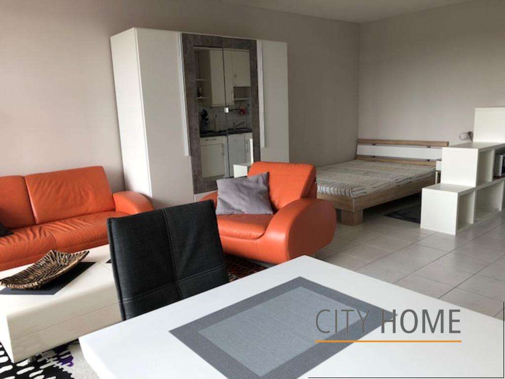 Mainz: Münsterstraße, Balkon mit Panoramablick 