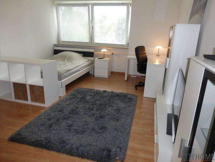 Wiesbaden: Beuthener Straße, helles Apartment in ruhiger Lage 