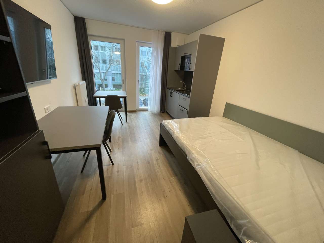 Kantstraße, Apartment in super Lage, direkt neben der UNI! 