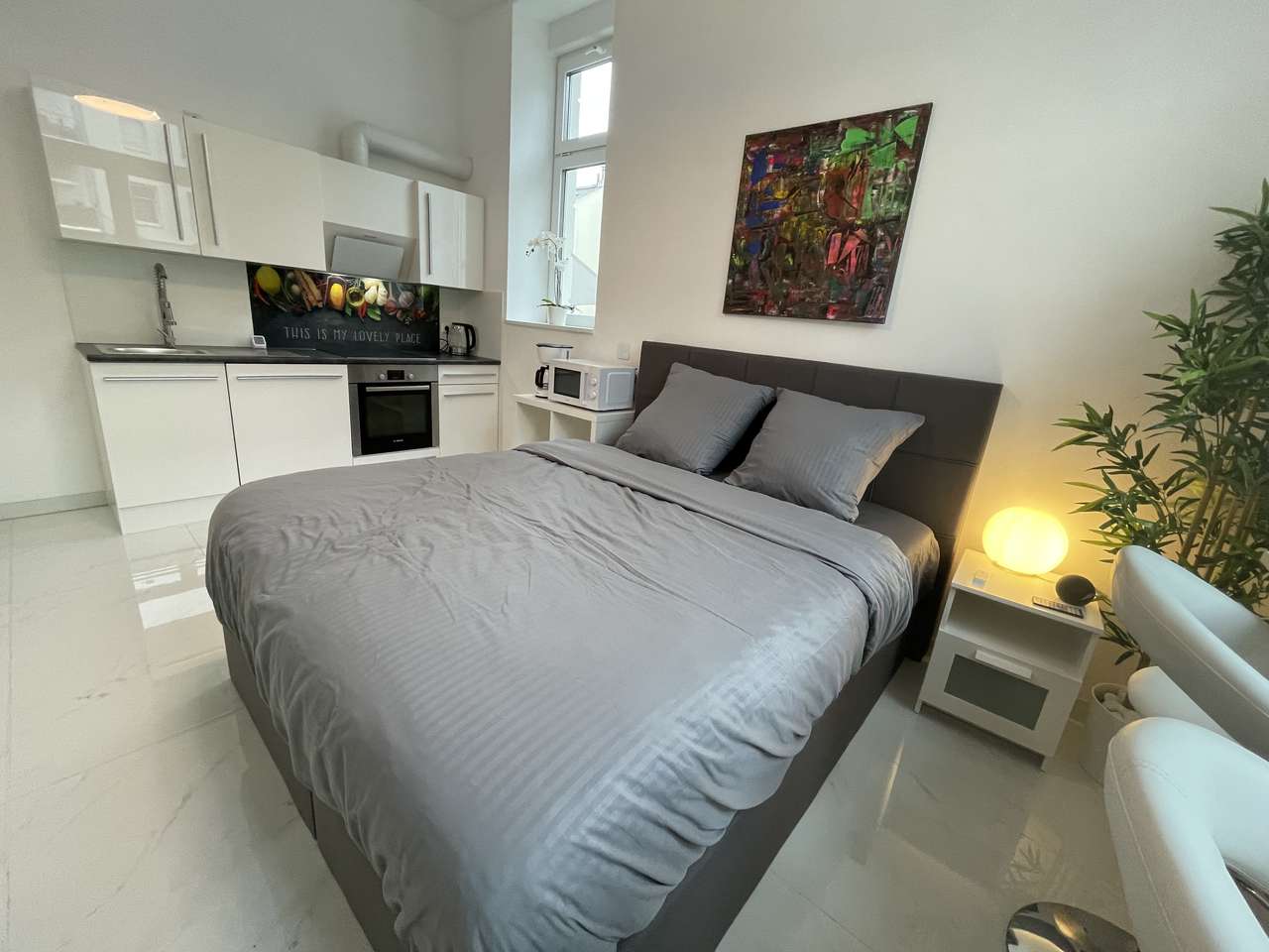 Emser Straße, mitten in Wiesbaden, top ausgestattet