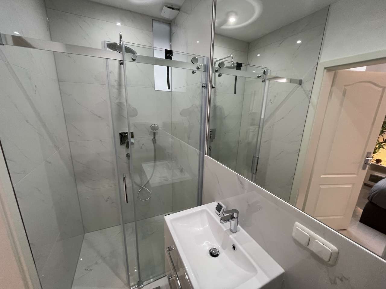 Emser Straße, mitten in Wiesbaden, top ausgestattet