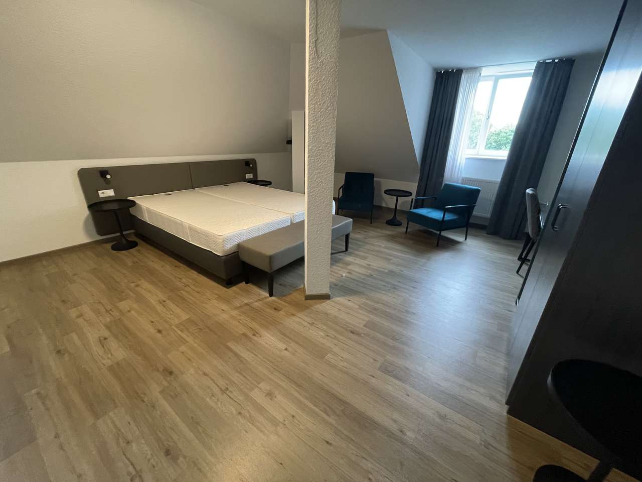 Darmstadt: Am Fürstenbahnhof, Erstbezug, WiFi, Parkplatz 