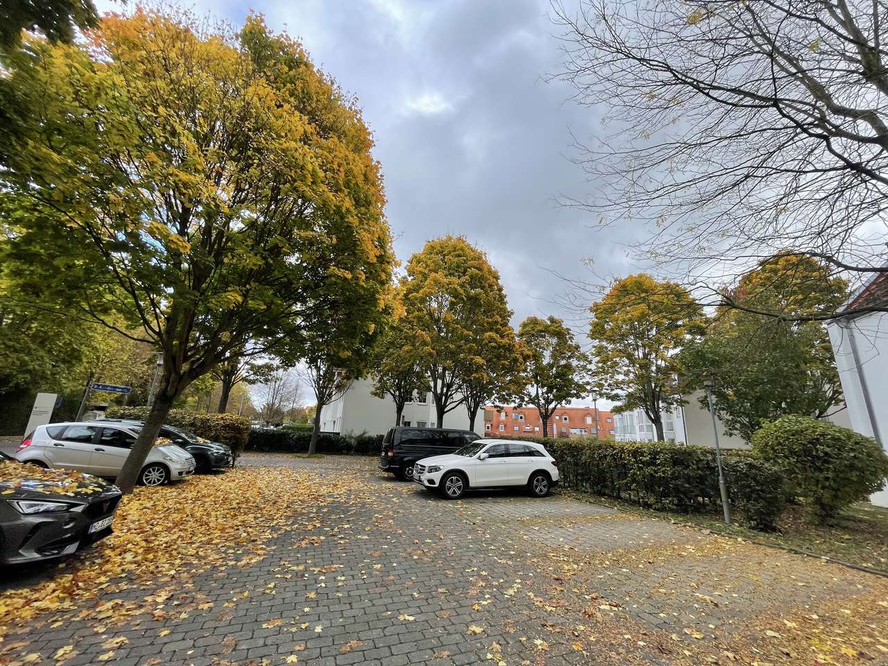 Dr. Karl Schramm Straße, viel Platz, viel Licht, Balkon, Parkplatz