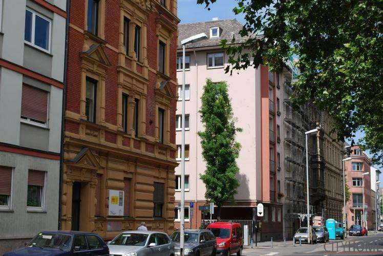 Kaiserstraße, klasse Apartment mit Balkon nahe Bahnhof
