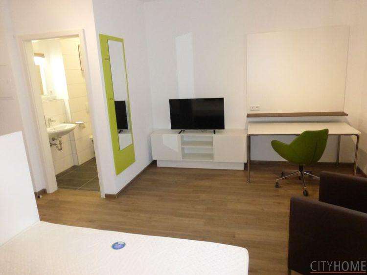 Rheinstraße, superzentral zwischen Bahnhof und Innenstadt