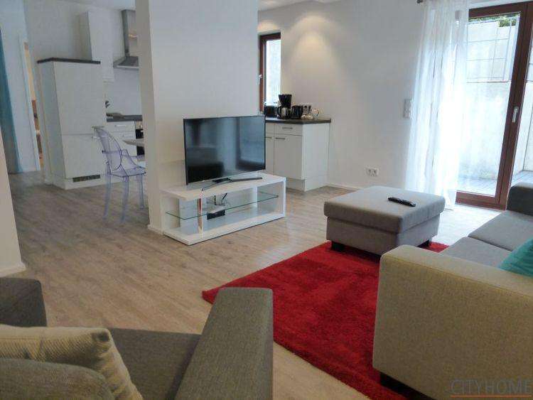 Wiesbaden: Menzelstraße, schöne Wohnung in bester Wohnlage mit W-Lan und Parkplatz 