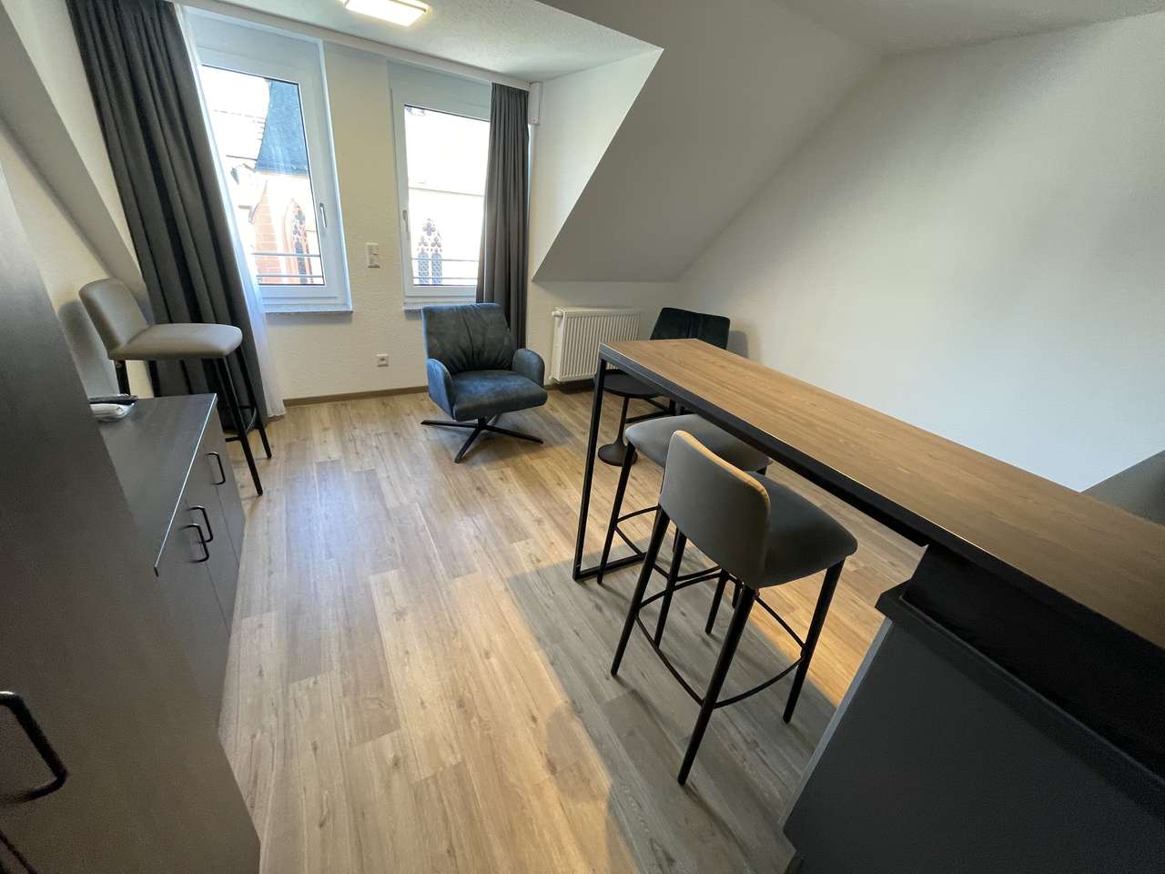 Mainz: Klarastraße, ruhig und top modern, in der Innenstadt! 