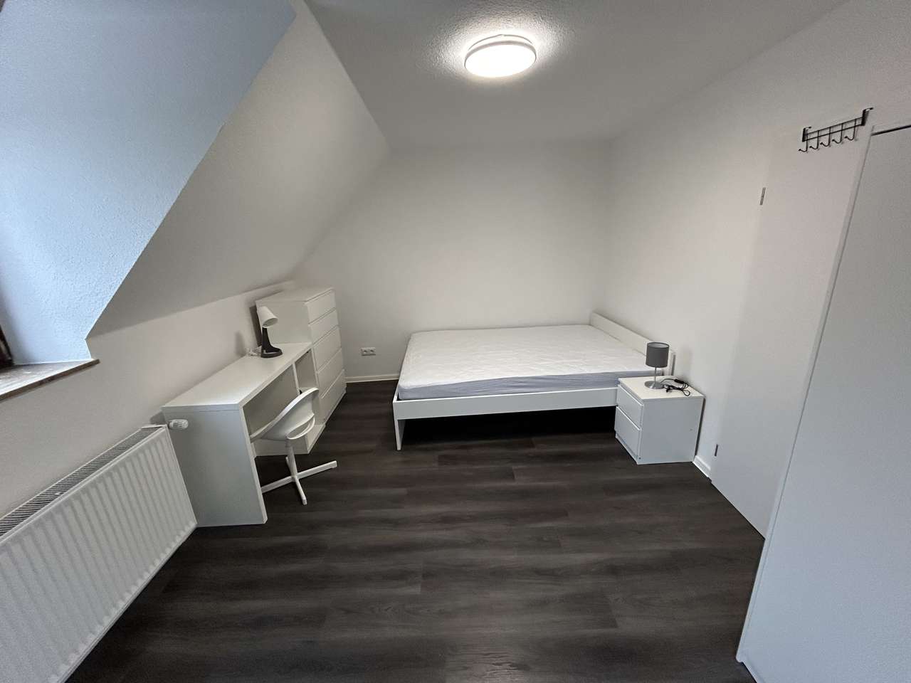 Zimmer in 4er WG, ruhige Lage in Mainz-Weisenau mit Hofbenutzung