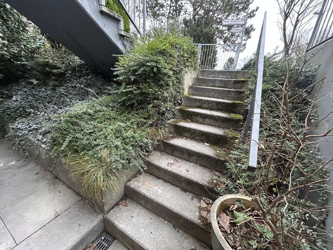 Schönes Souterrain Apartment in ruhiger Lage von Mainz Gonsenheim