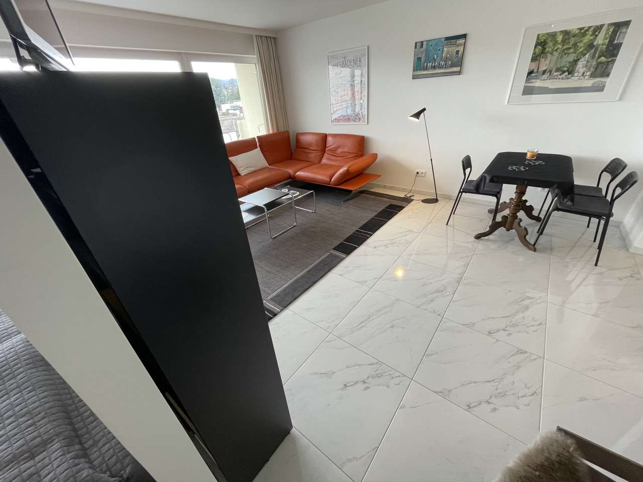 Bingertstraße, mit Balkon, super Ausstattung und eigener Waschmaschine