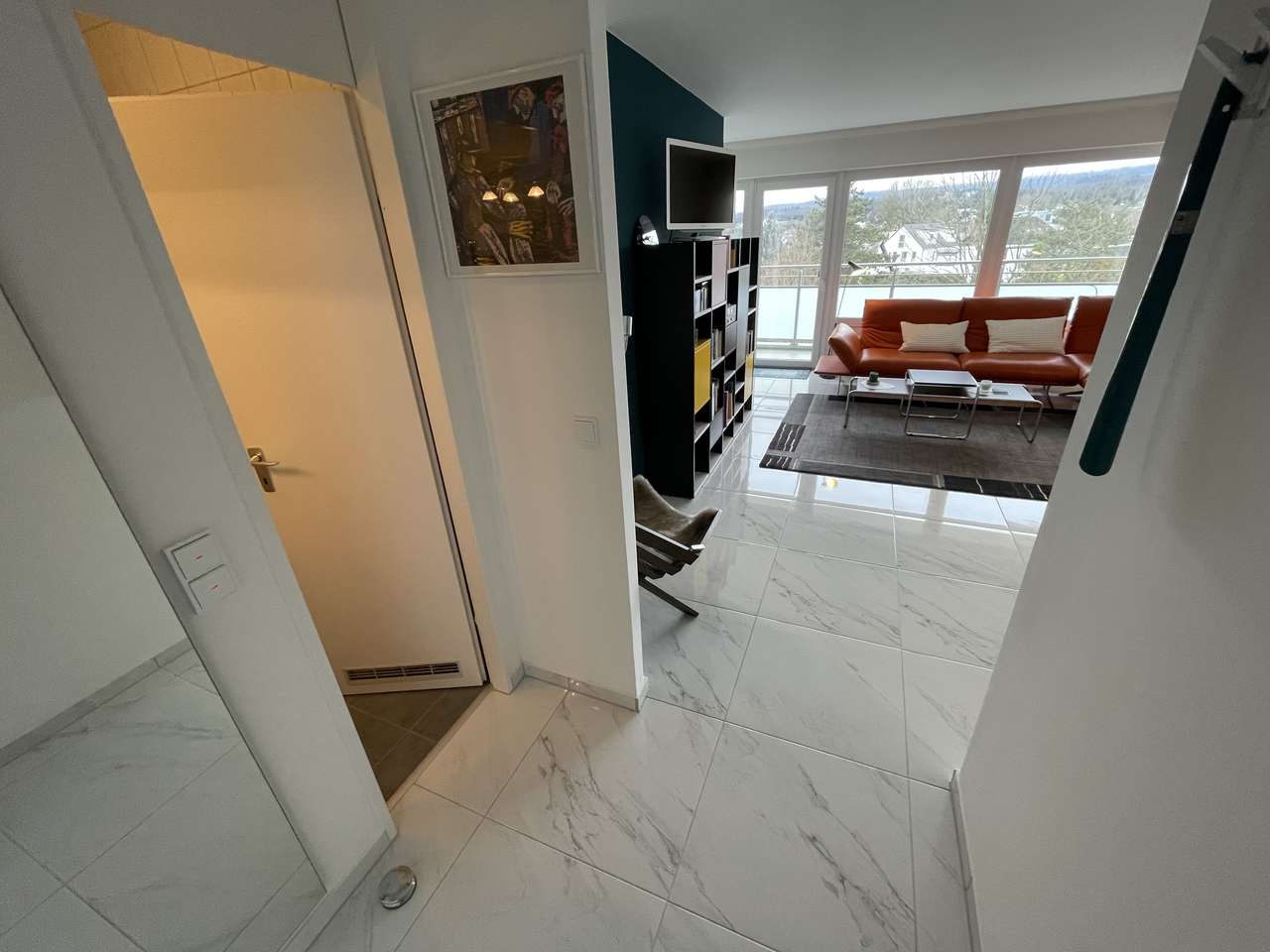 Bingertstraße, mit Balkon, super Ausstattung und eigener Waschmaschine