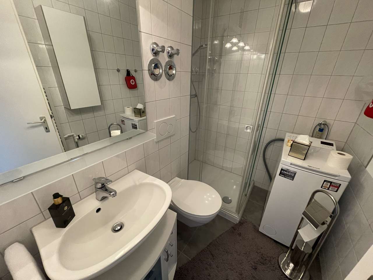 Bingertstraße, mit Balkon, super Ausstattung und eigener Waschmaschine